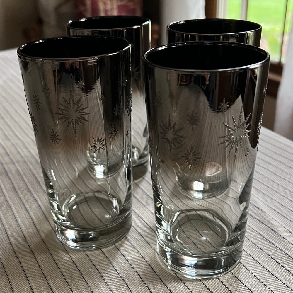 Dorothy Thorpe MCM Set of Four Black Starburst Highball Glasses.